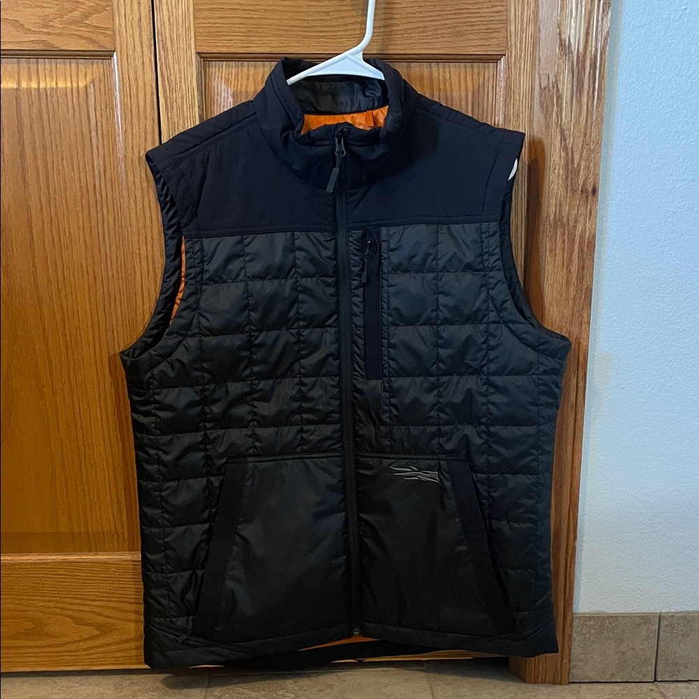 Sitka vest